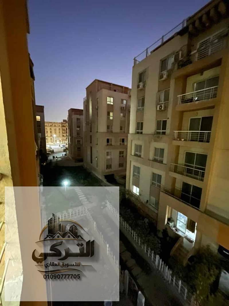 3 b5ec005b-6184-46b5-8339-98651c33a1f3. jpg