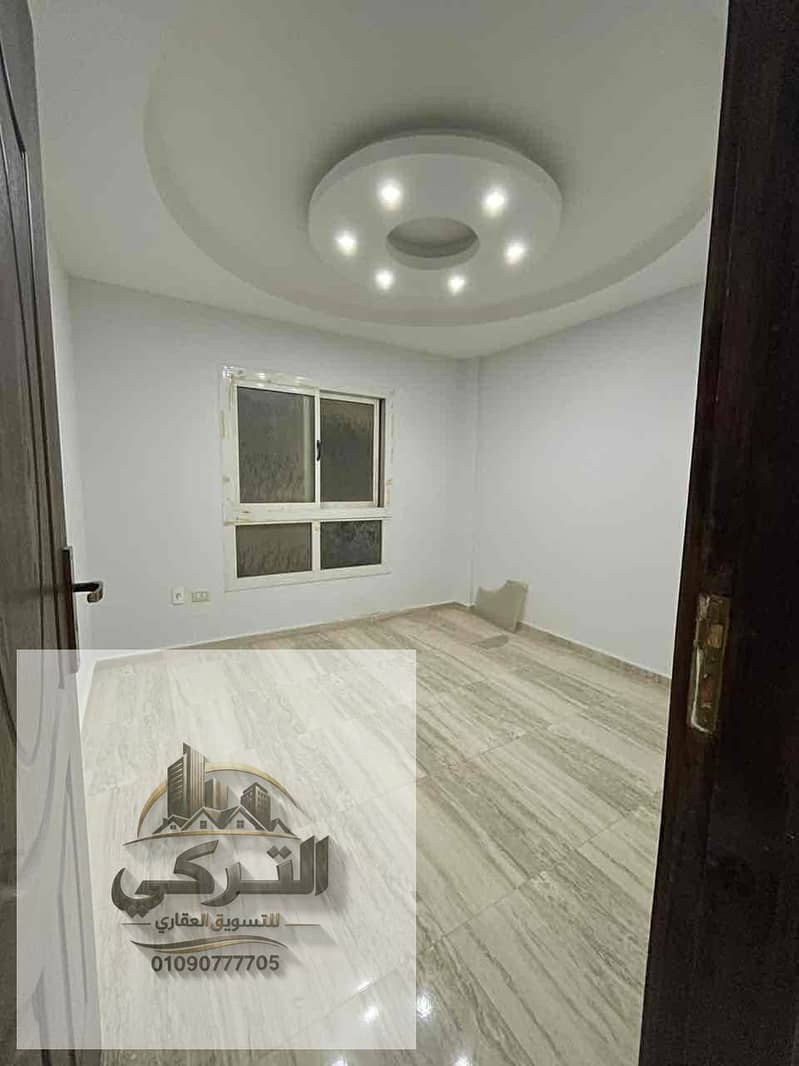 5 49a37eea-87e5-46ba-9870-2c9bd367831c. jpg