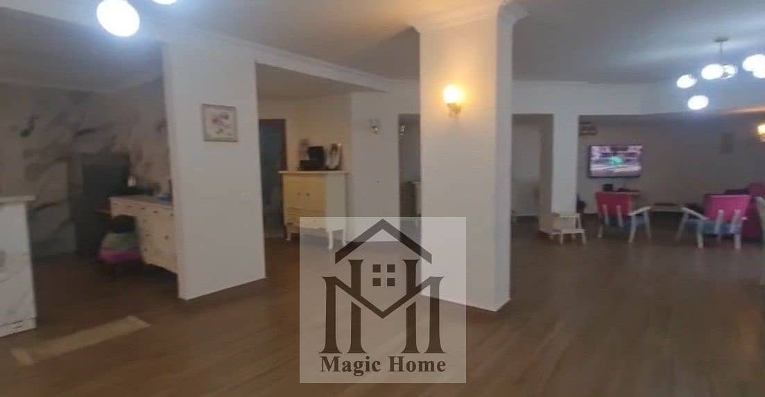 4 32eb6746-e16e-4adc-8b55-75341f4e9ffc. jpg