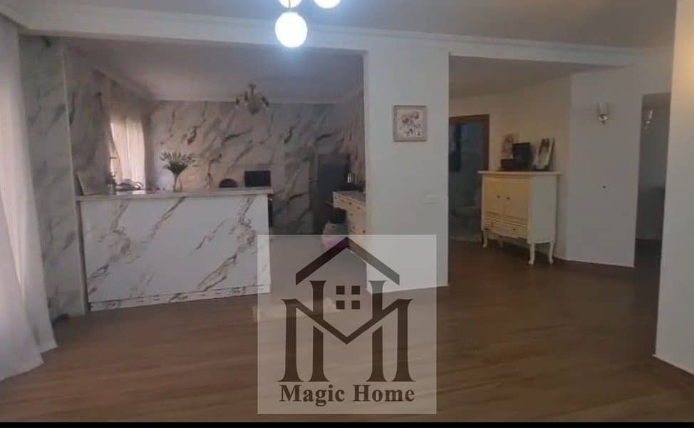 6 252cbf09-cad5-4f98-a019-415e84a9356c. jpg