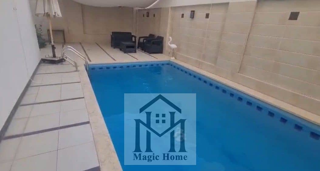 8 b75de4ee-e1af-463a-96e0-01c0ad52e7b7. jpg