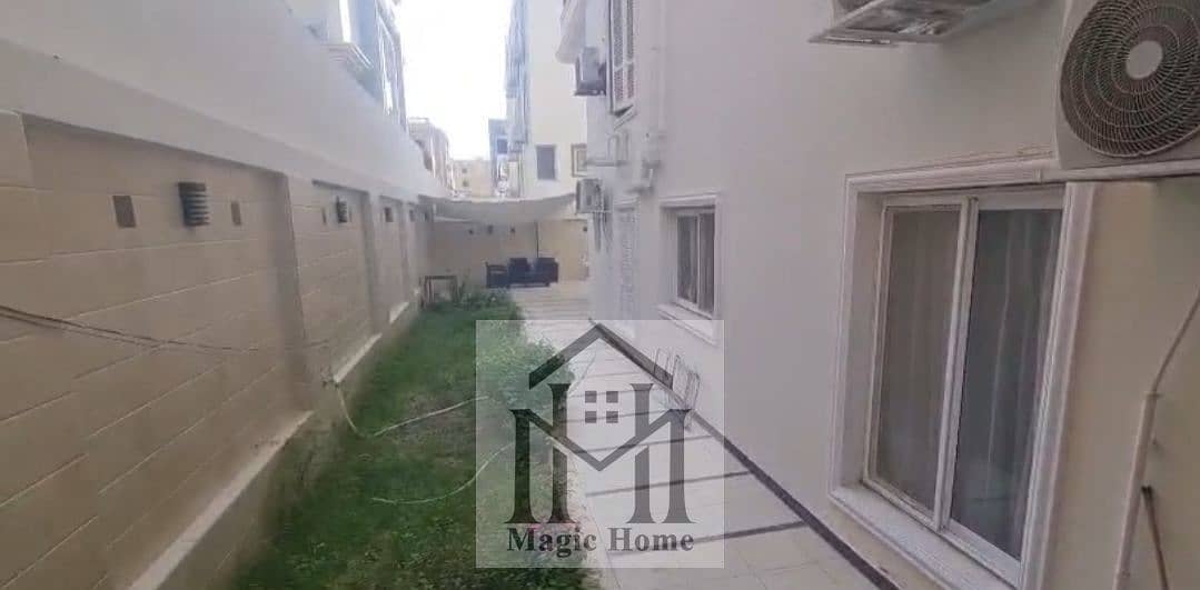 10 cb439733-1ba7-47a4-ba37-222d1a1f74b5 (1). jpg