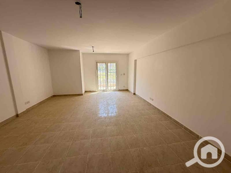 6 d60fb84e-7b4e-4982-8b45-5a33c58e0c91. jpg