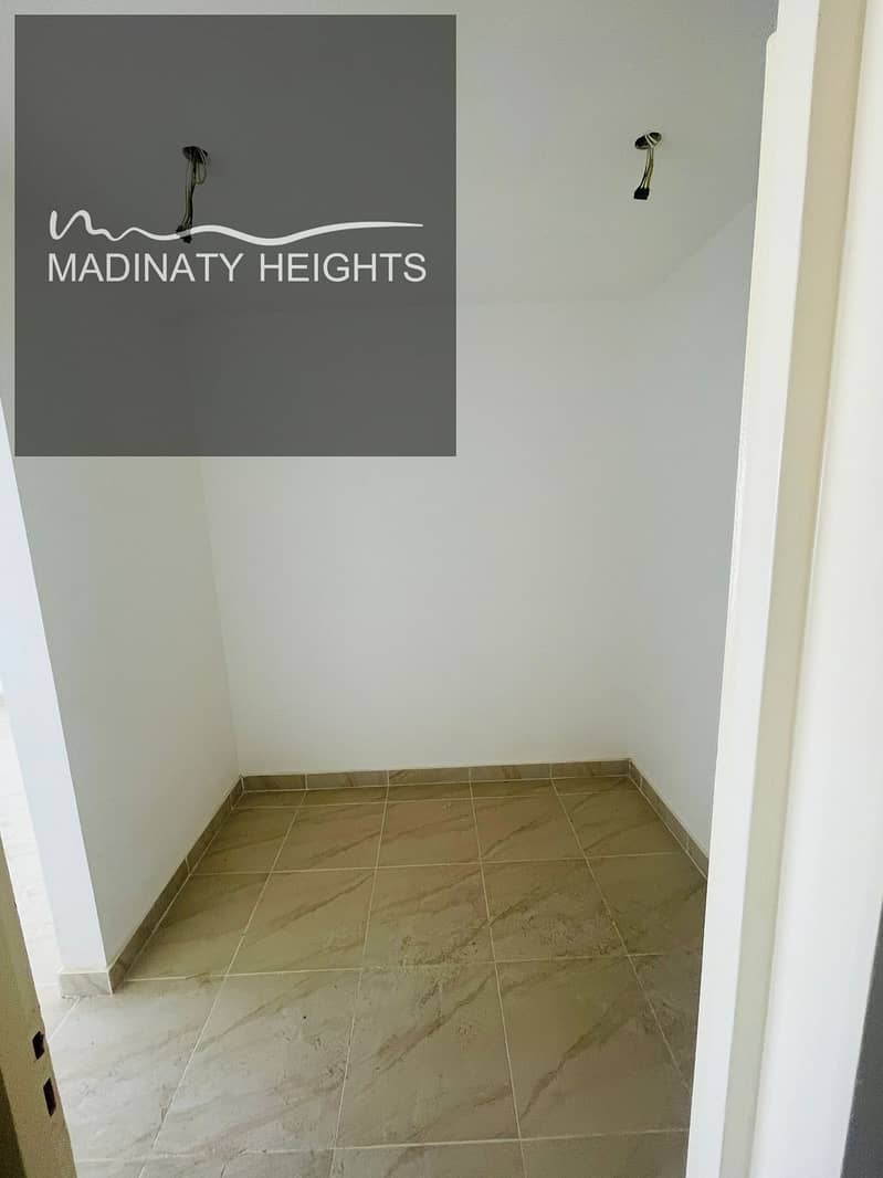 12 WhatsApp Image 2026-01-22 at 1032432432451.01 AM. jpeg