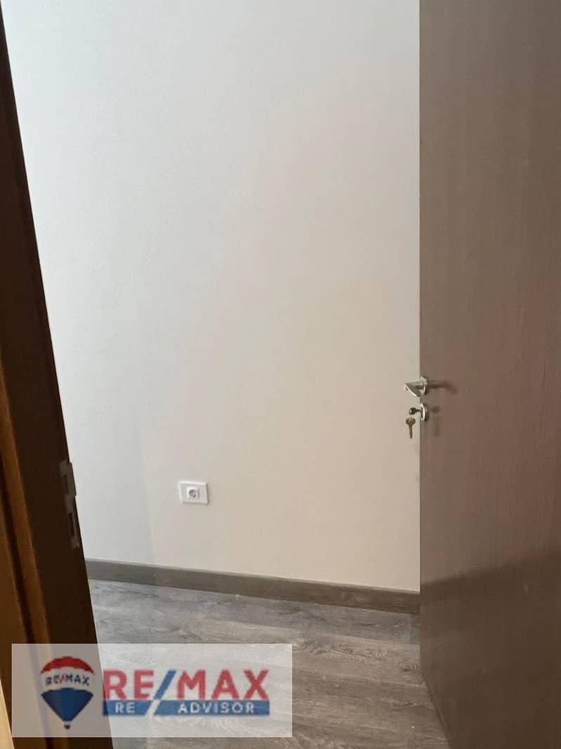 18 WhatsApp Image 2026-01-25 at 4.17. 43 PM (1). jpeg