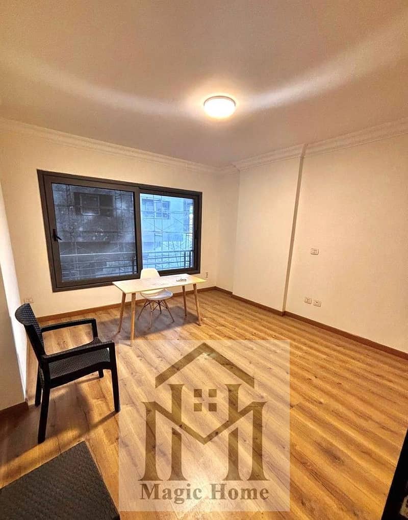 4 38916494-3312-4ead-8776-28a65f6ed29f. jpg