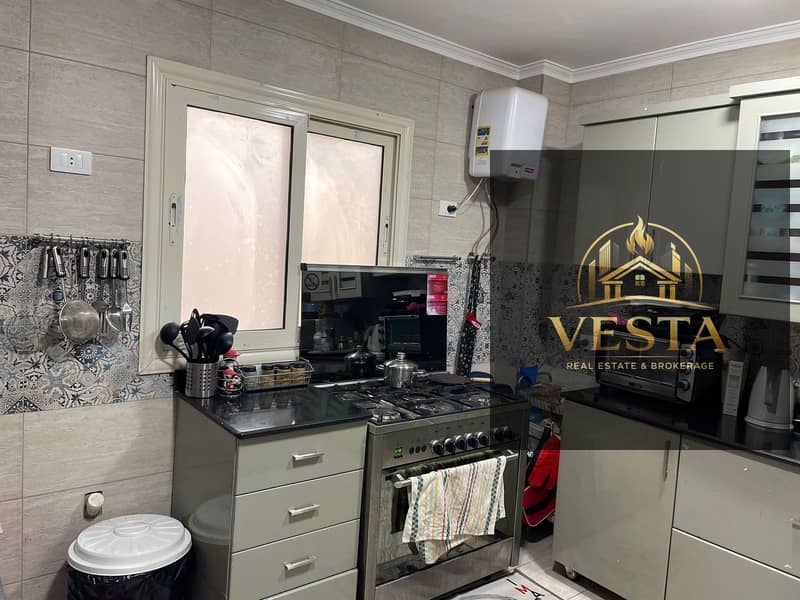 3 5af966cd-decc-4233-83da-284647d20424. jpg