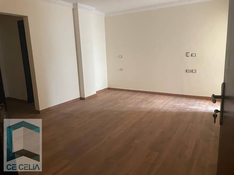 2 c648b8b5-500d-455e-a291-21df287a6584. jpg