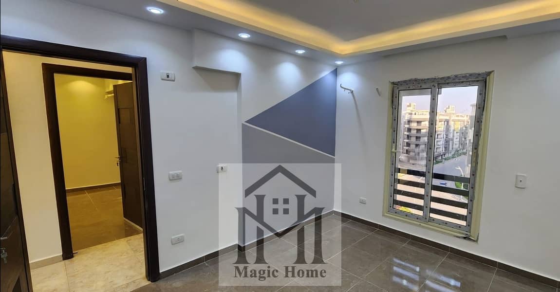 9 d54d4b2b-2be7-47f2-9db4-9db093642b08. jpg