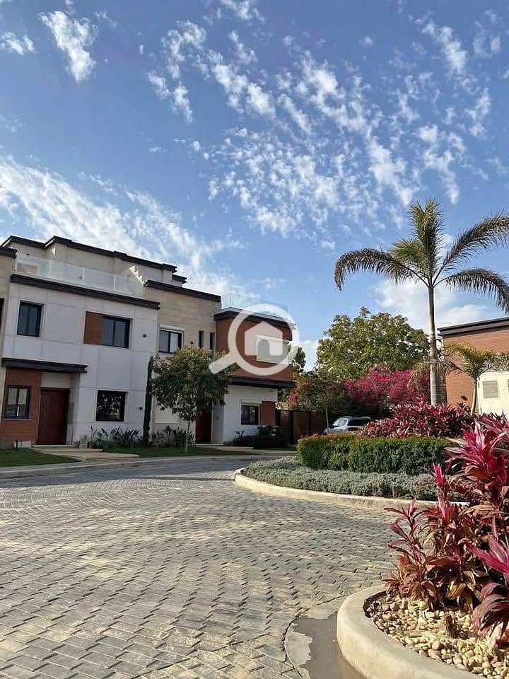 6 571085472_1153097133422010_3727776801936994954_n. jpg