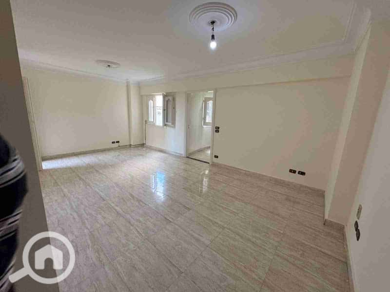 1000446469. jpg 1000446469. jpg