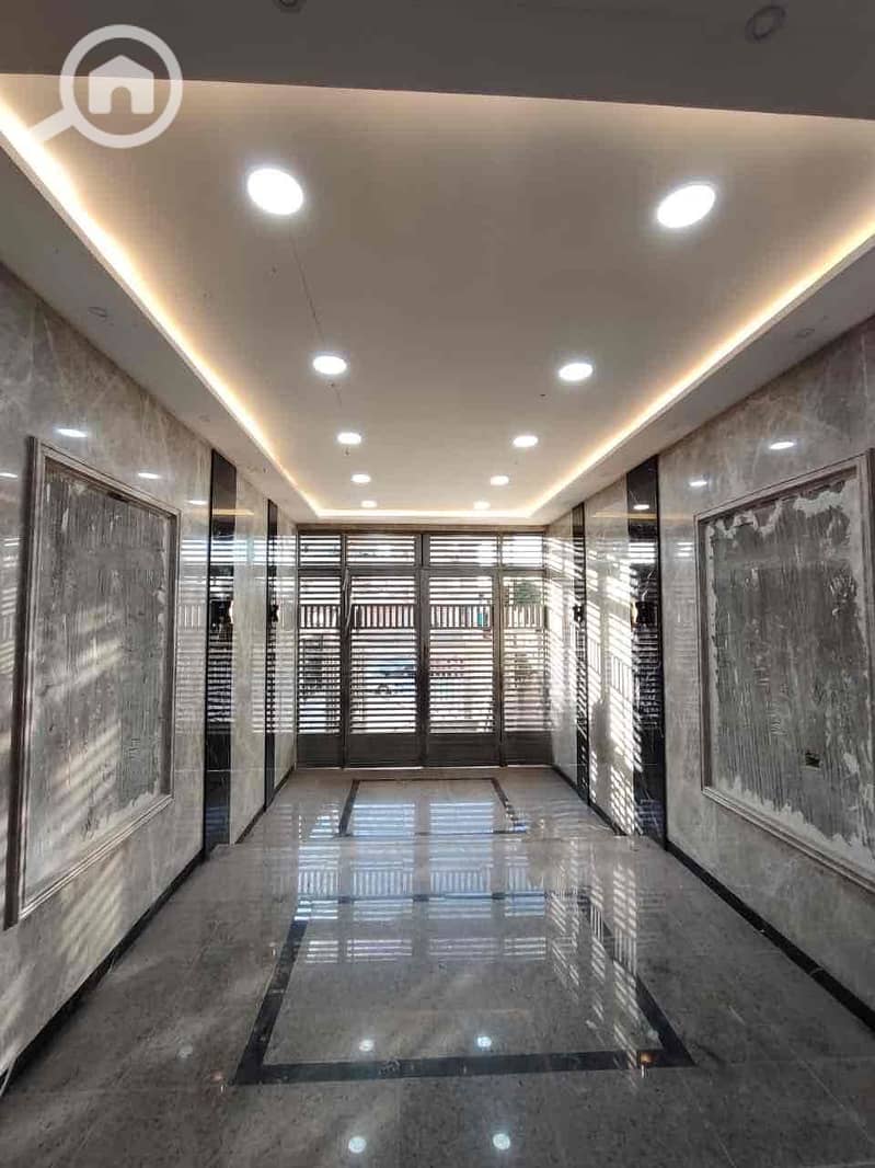 6 e8ab1676-13aa-4731-a62b-dbad44feb6ad. jpg