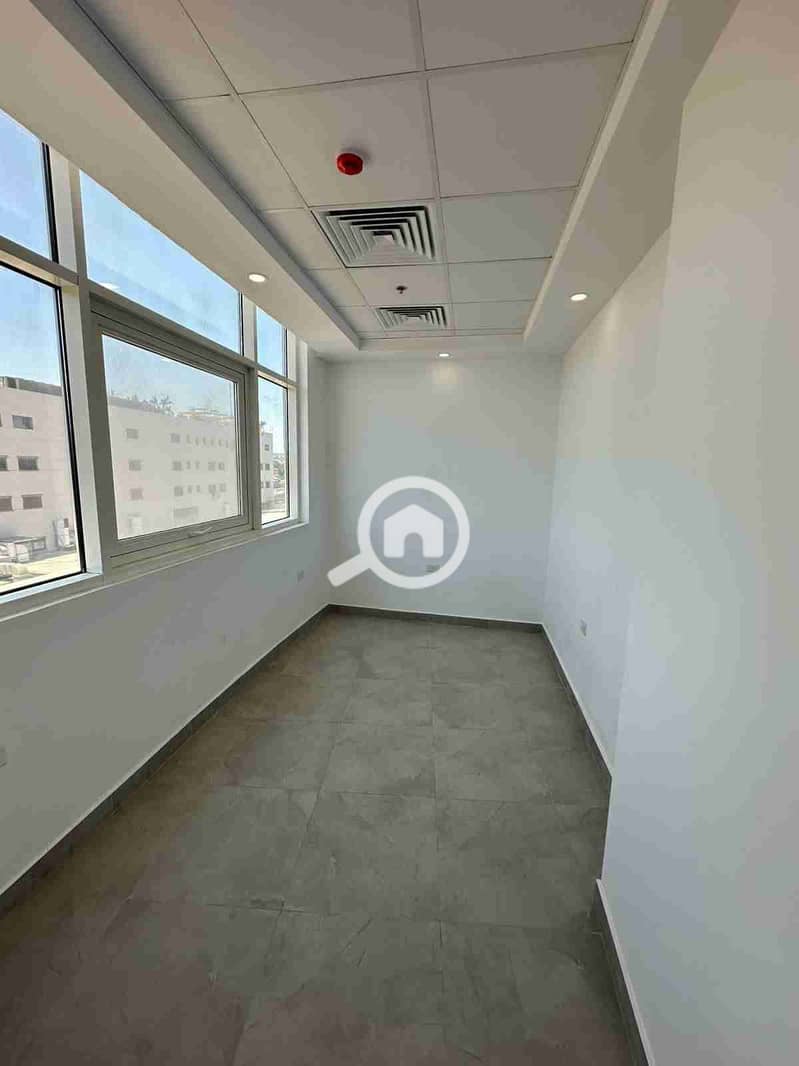 1000321111. jpg 1000321111. jpg