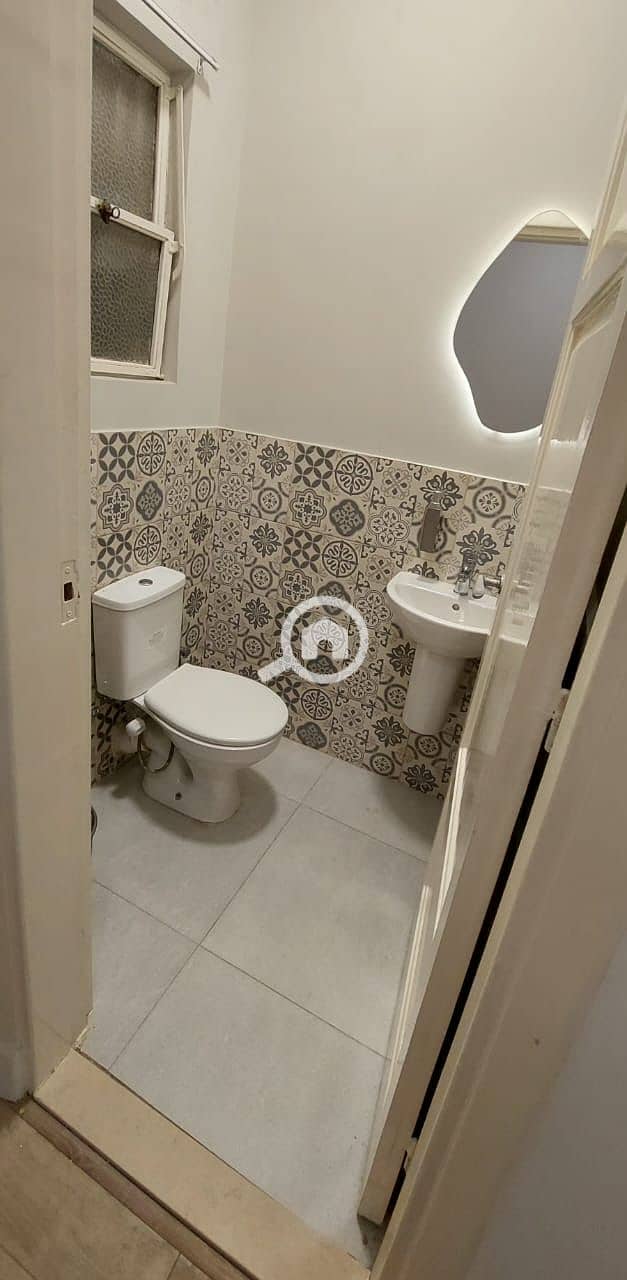 9 2c18918f-95dc-498e-8cba-9b60cc51099c. jpeg