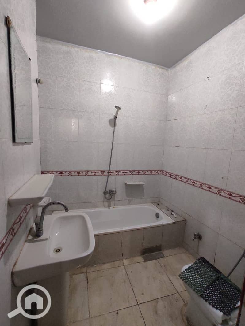 10 d509ae03-ff84-497c-bf1b-7ad3ea8117f9. jpeg