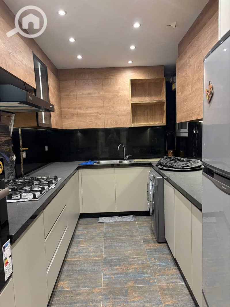 9 8a21cb8e-6b70-404e-a167-e676dcca5617. jpeg