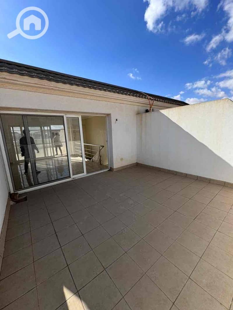 6 870e619e-9629-437b-9745-0e8d85bbac0f. jpg