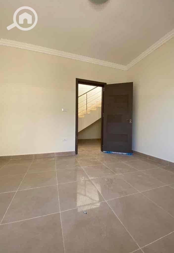 11 cd85e434-dc0b-46c1-9d84-67d95d911727. jpg