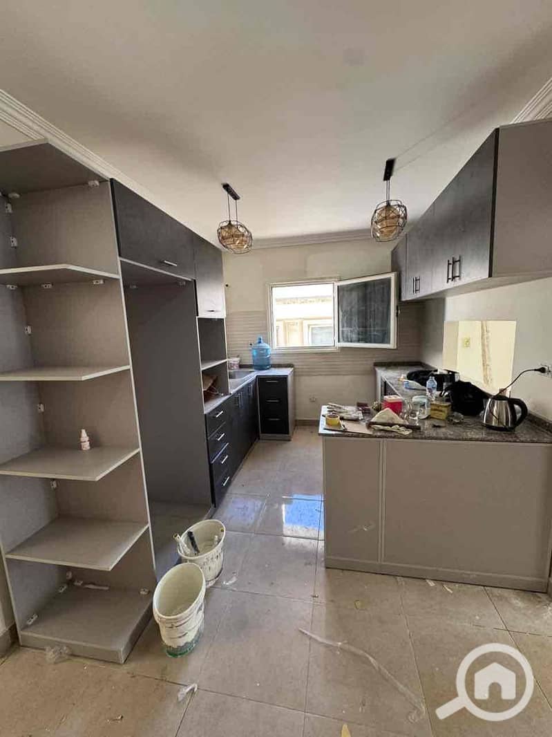 13 fc2b8de3-7a7d-40d3-bd07-12fd6d6a71e4. jpg