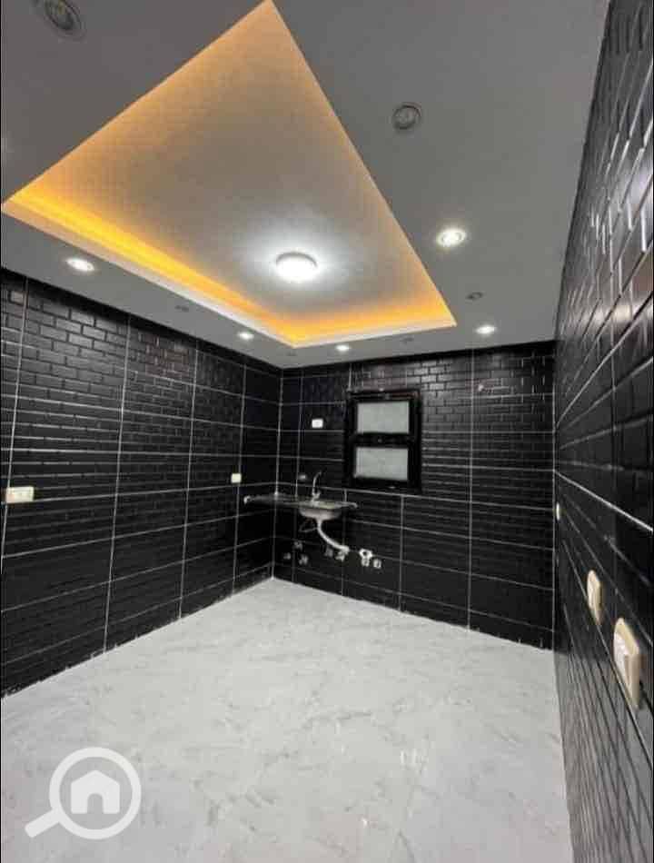 7 8c4030b1-2493-432b-b755-ea0e7ea98f42. jpg