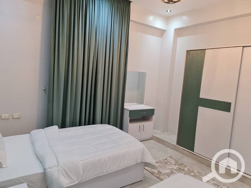 3 a2d9456f-8c39-48f4-8ac4-246c0a91b647. jpeg