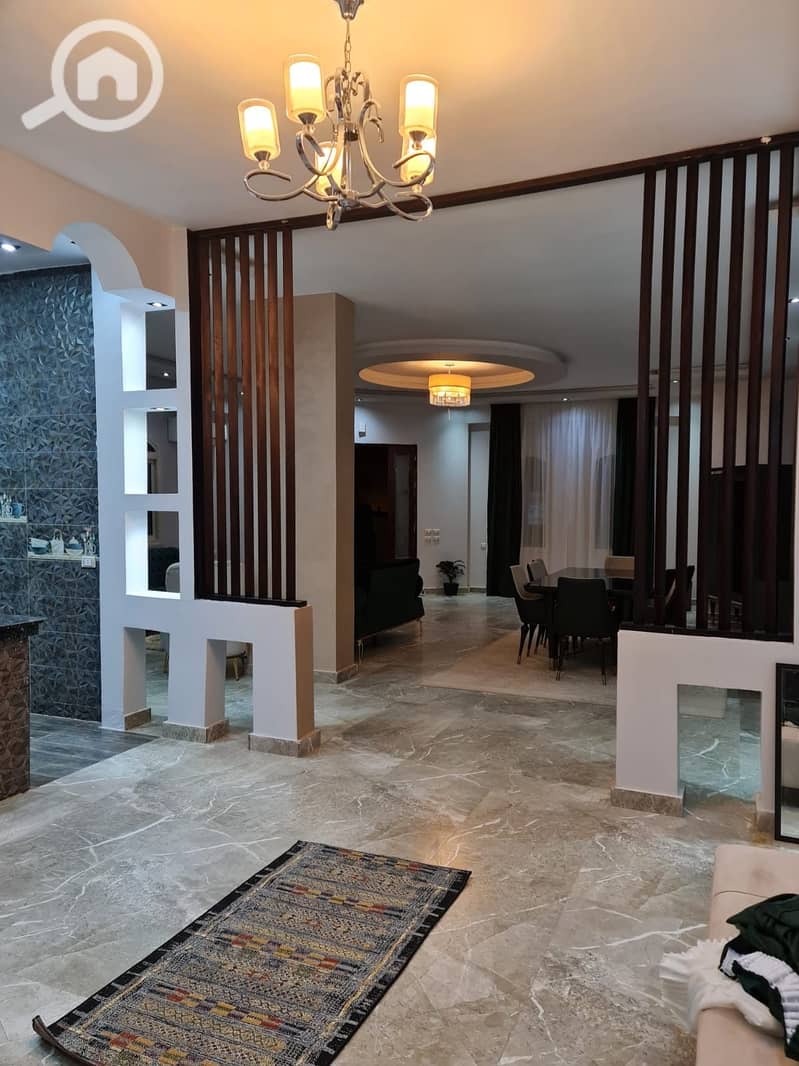 11 ccdcc4bb-5e2d-46b2-9c14-d1c0a04ce80a. jpeg