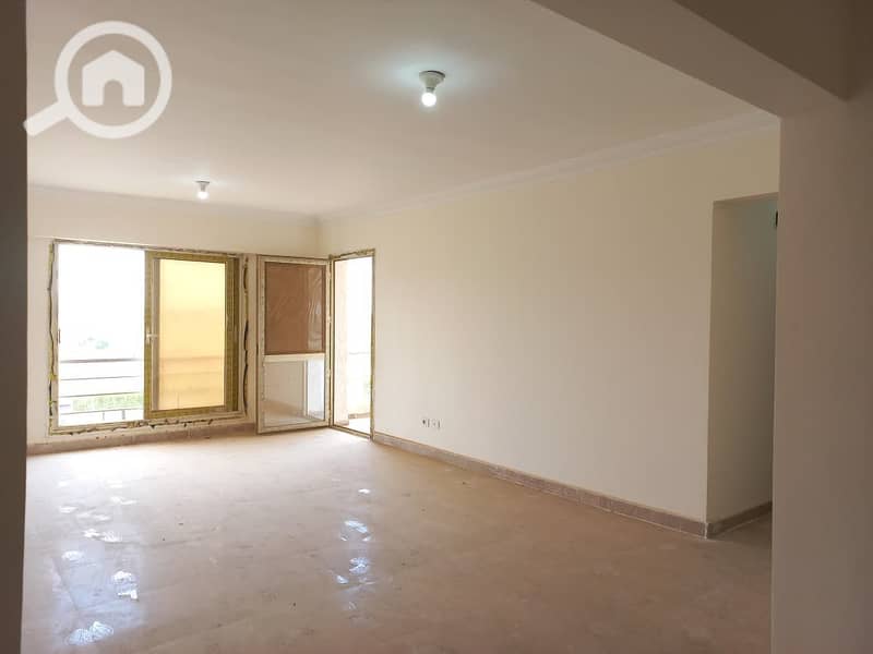 2 365e4f10-82d1-47f9-b0d0-643e737e2a36. jpeg