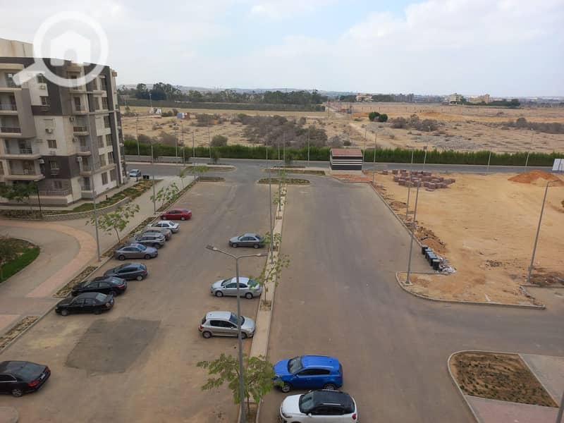 12 8e25e0d0-d1be-49d0-b9d2-26991fd65515. jpeg