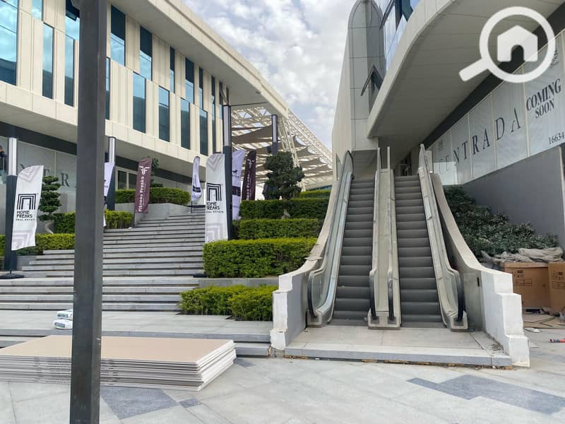 2 9b3791f1-f710-4558-ac27-f131ad061096. jpeg