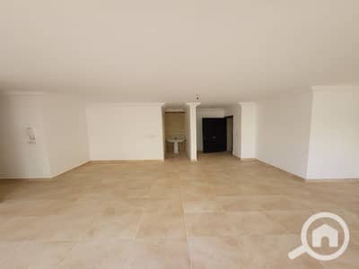 3 Bedroom Flat for Sale in Madinaty, Cairo - IMG-20230727-WA0010. jpg