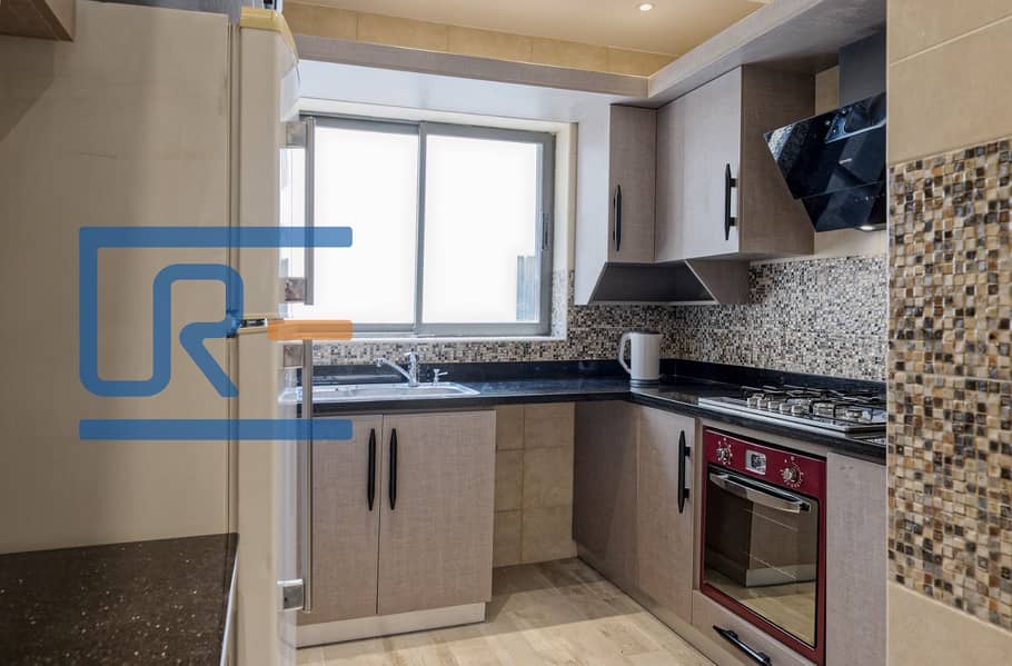 8 4fed9a19-787c-4e62-b882-ec1f2f82e6eb. jpeg