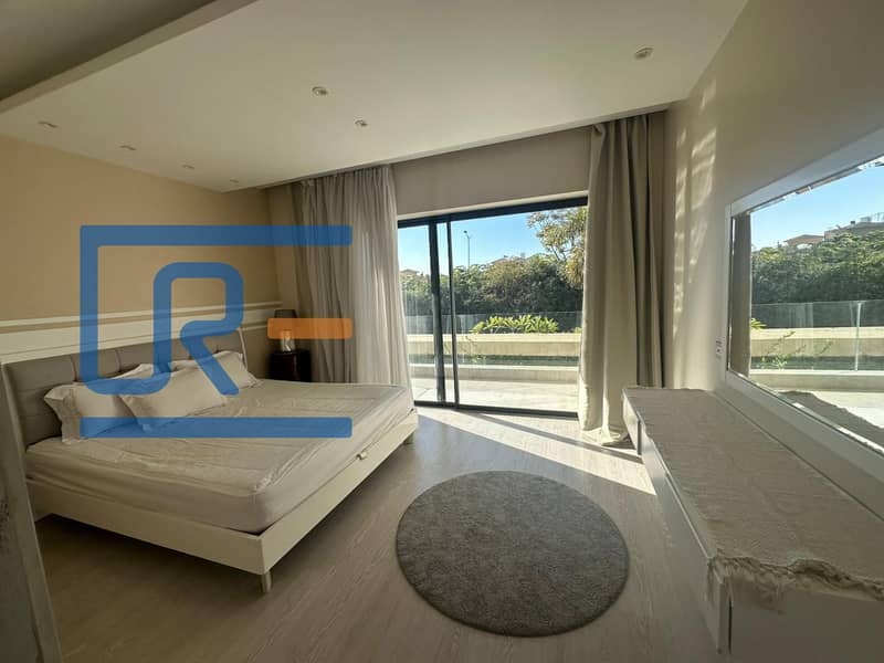 10 5fbe9327-4f37-46e2-b4c8-3b141a06d219. jpeg