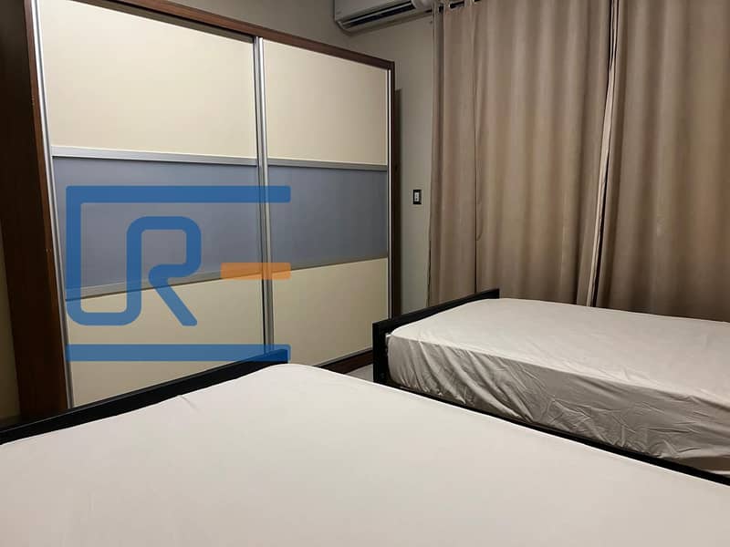 9 211ecfa9-927a-4ca8-b2e8-57944bbbf4e8. jpg