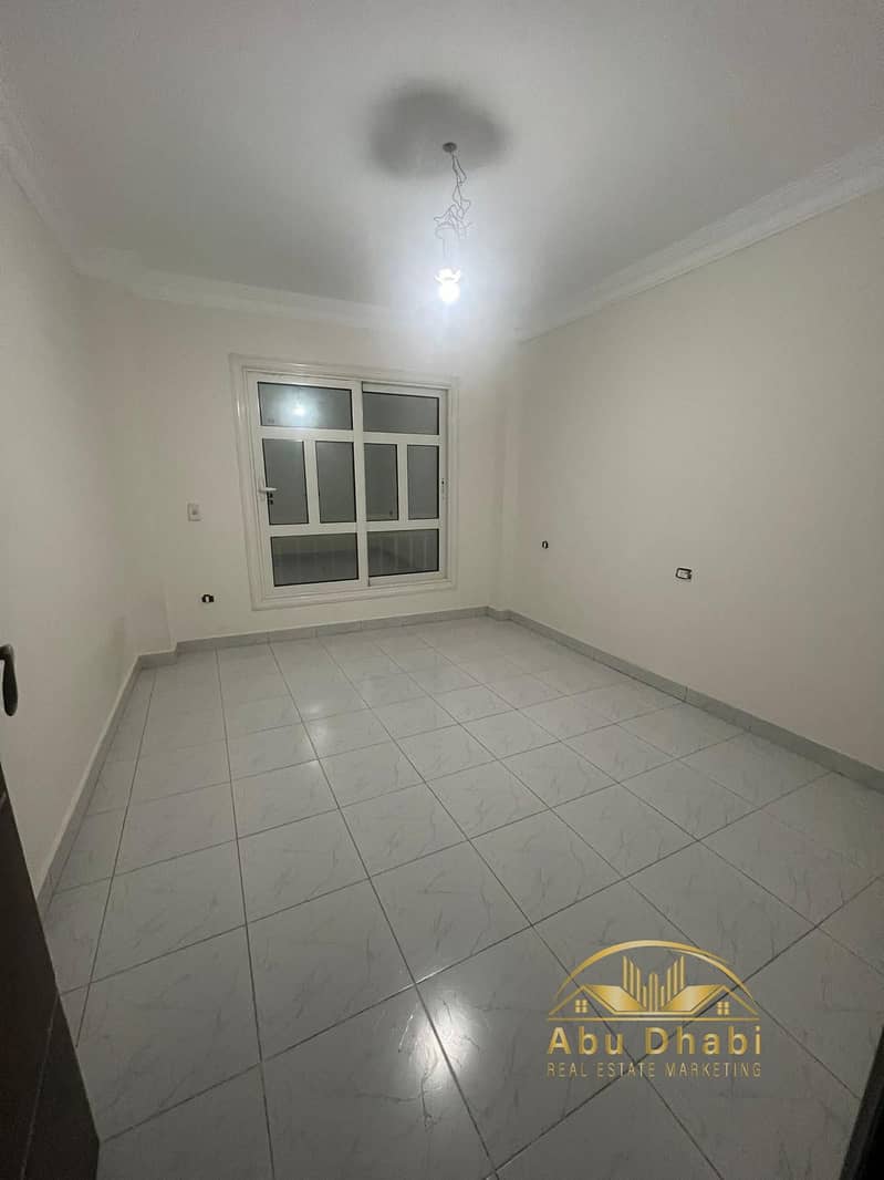 5 e11e16bf-86eb-4711-9a2d-11be84c62d43. jpg