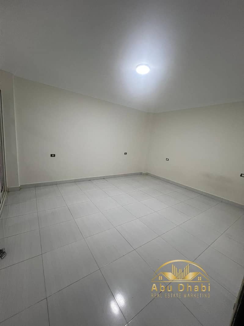 9 e55e82d0-e21f-4ccd-9a05-fe2fade614da. jpg