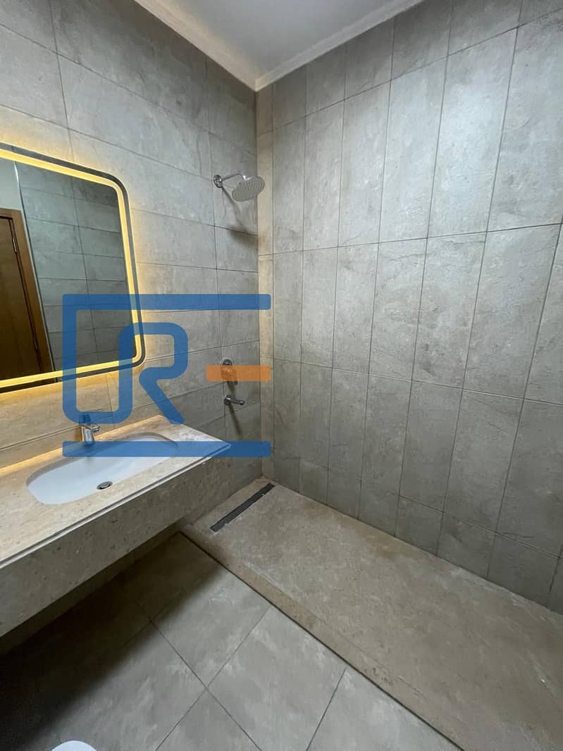 23 WhatsApp Image 2025-12-28 at 2.22. 27 PM (2). jpeg