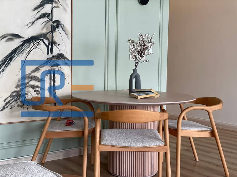 7 53892817-d89f-4b8c-b131-90fd9e1a0c7f. jpg