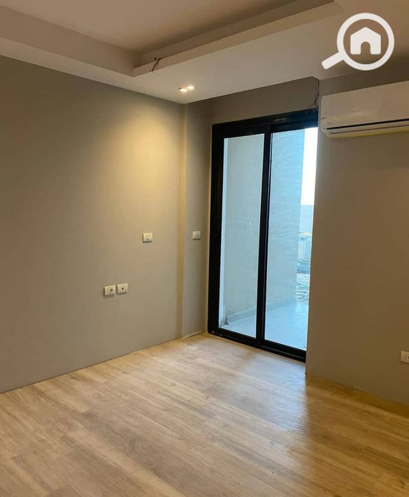 3 WhatsApp Image 2025-12-18 at 1.56. 30 PM (4). jpeg