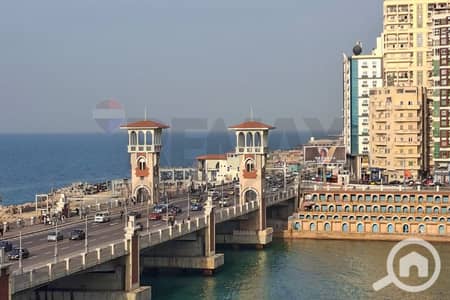 فلیٹ 5 غرف نوم للبيع في ستانلي، الإسكندرية - 01. jpg