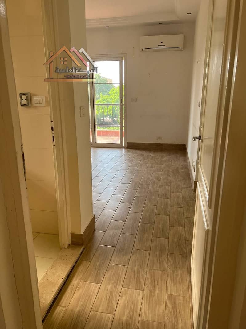 4 5b6bb7dc-c547-4691-887c-77b386cf725a (1). jpg