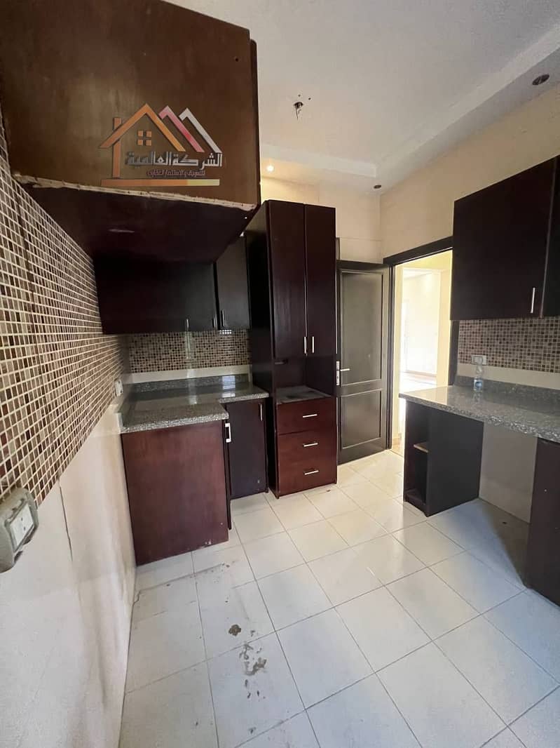 11 427800fc-eac9-42c6-b939-b00042430080 (1). jpg