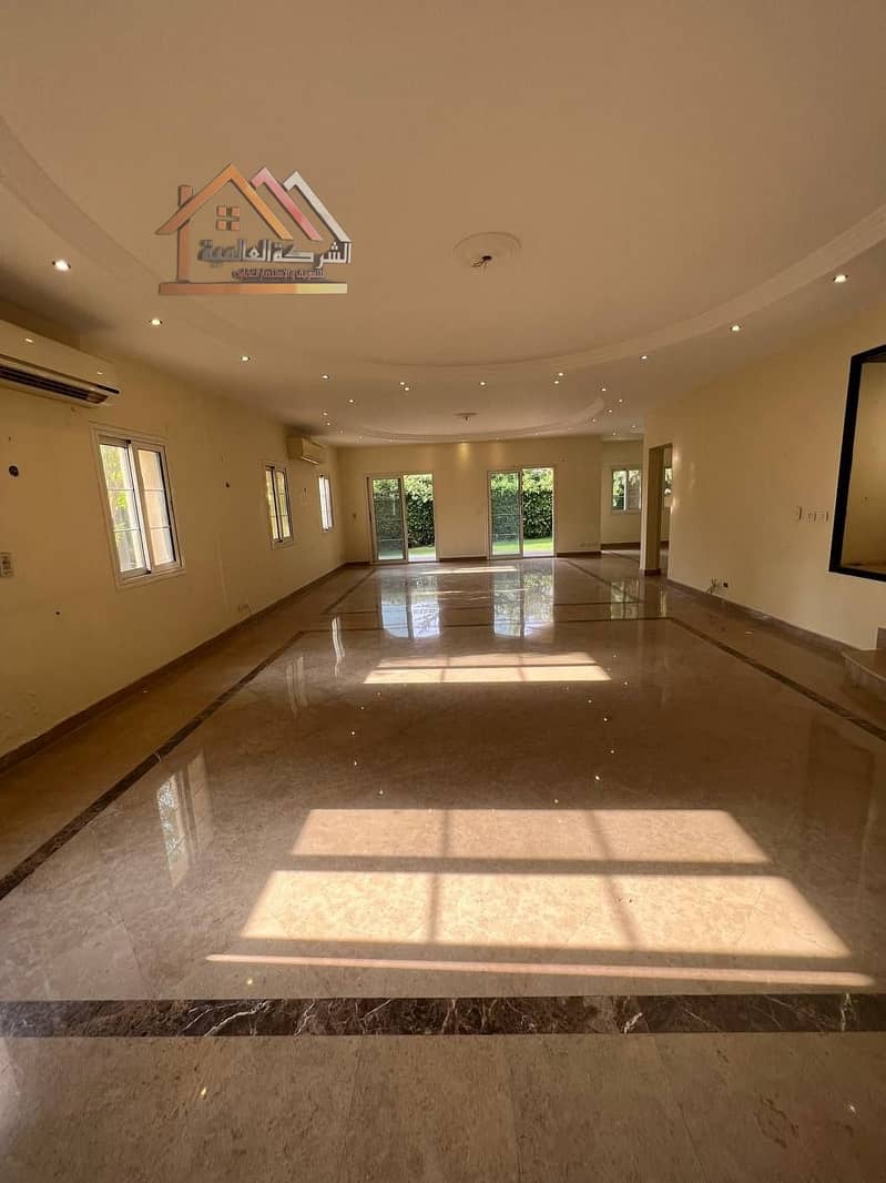 16 cc26b1d0-d804-402b-8a09-dc43e3cc0afc (1). jpg