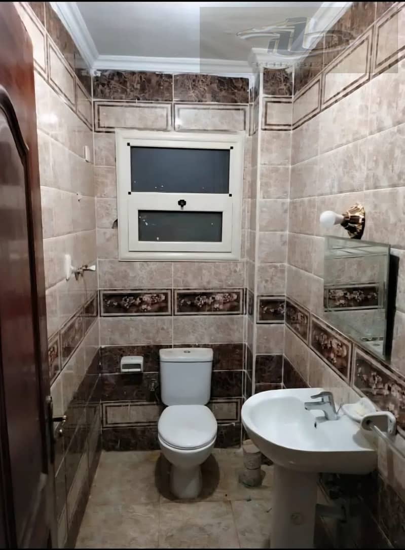 5 d01da5f4-d7aa-412f-9351-18ca522ad6fd. jpeg