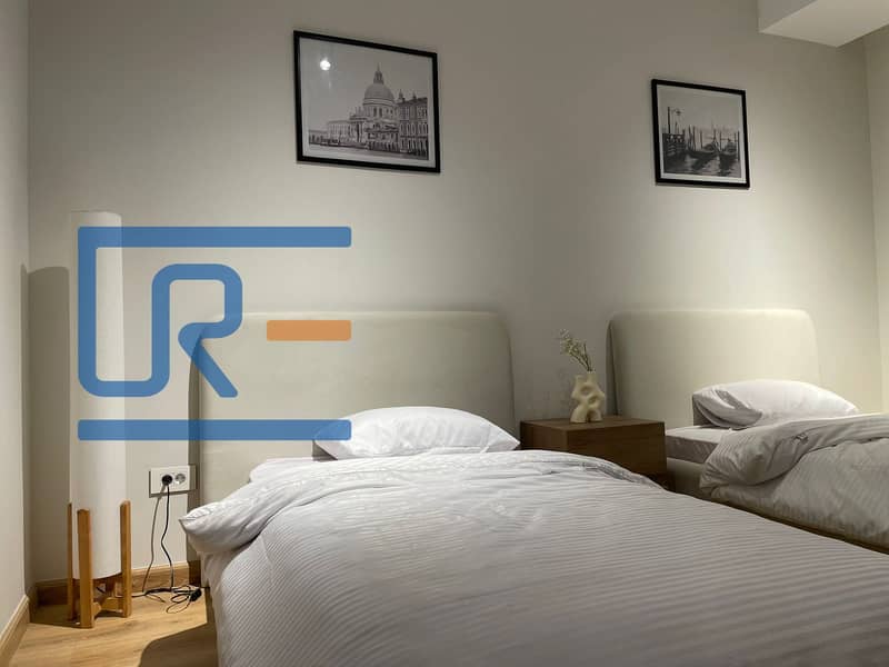 6 a8f62968-f620-4ab6-a56f-d077460e0c55. jpg