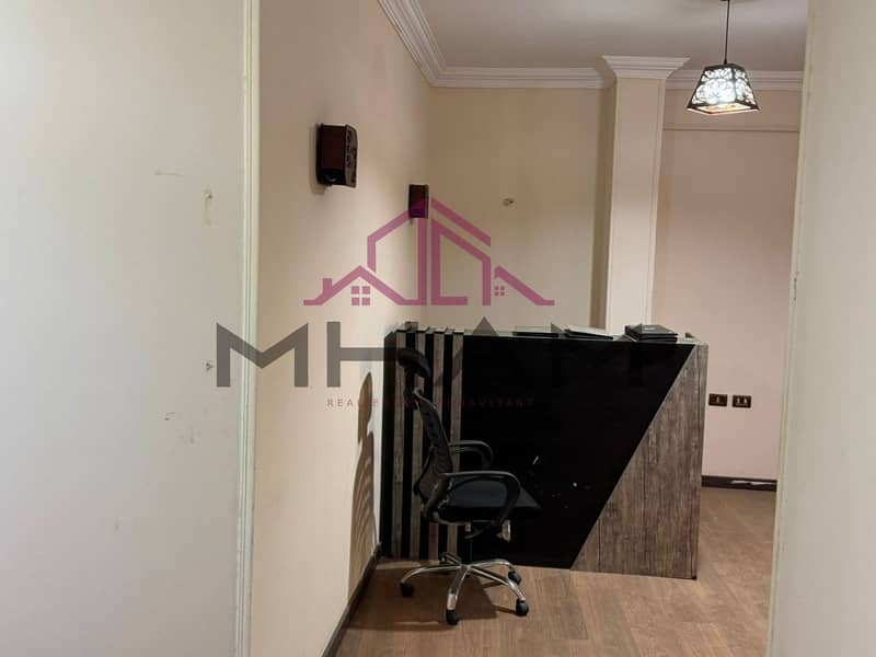 6 photo_6032869102038223801_y. jpg