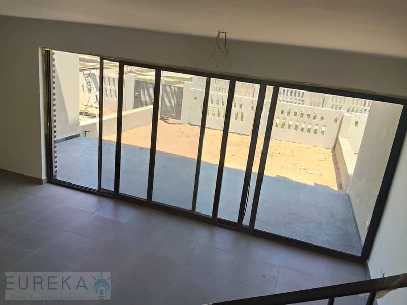 7 48ed5ce8-d702-472d-b1a2-8682d5921f62. jpg