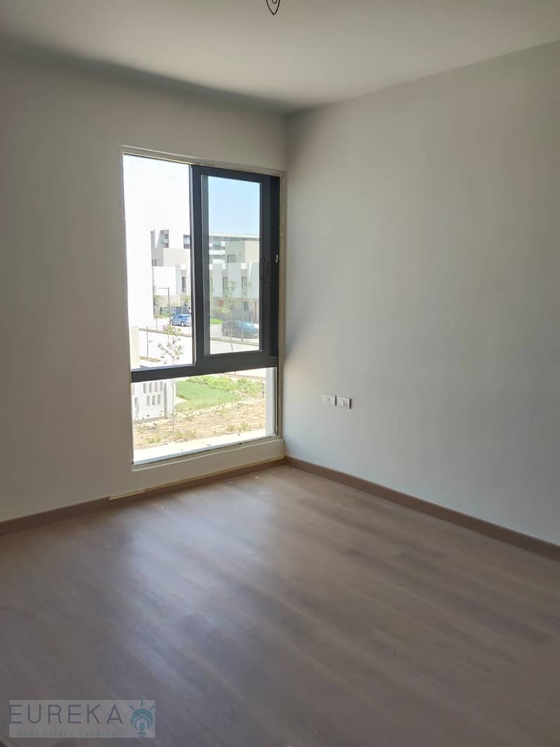 16 caa54b39-0a3f-4150-ae97-23ce31f1201a. jpg