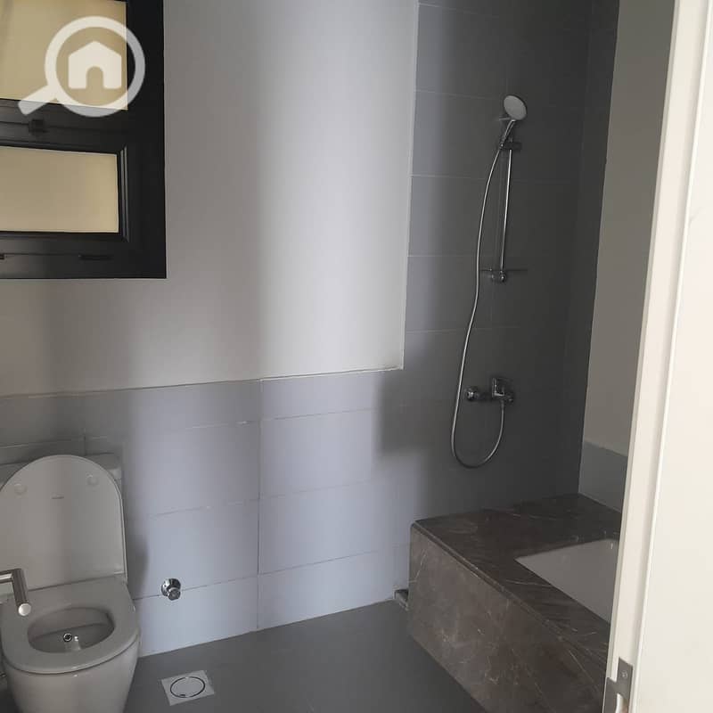 7 a318ef71-73e9-4b1c-9fdd-890c832ec291. jpg