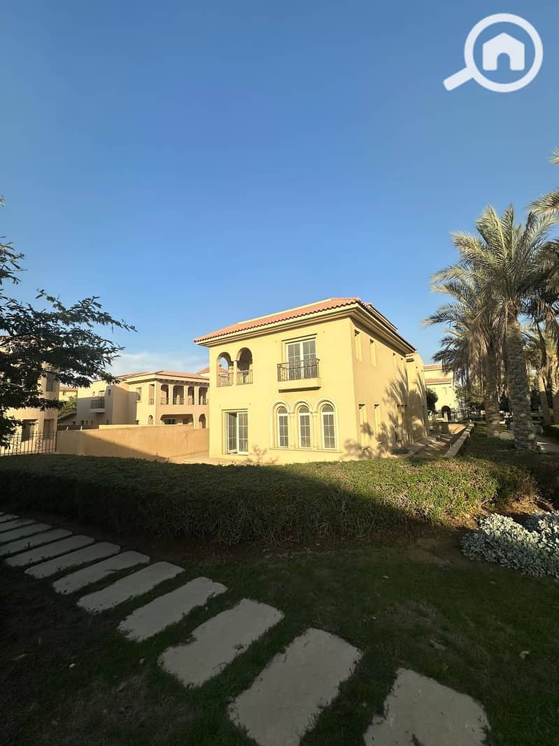 3 21990e79-5609-449c-972b-48aa2e80204f. jpeg