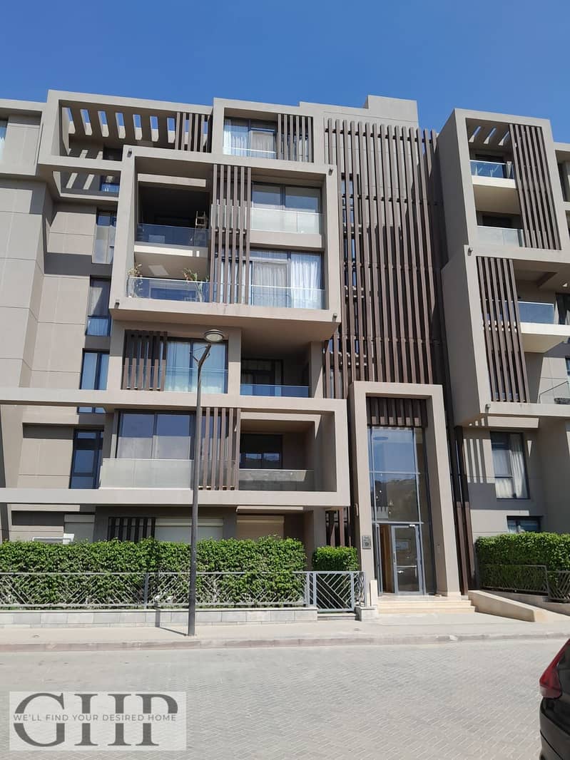 10 f79e77eb-869e-4277-91fe-bd1e3a8fbd0f. jpg